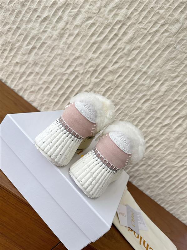 2025112815381850 390